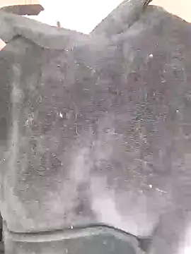 Mayoosh6 online show from 12-29-24, 03:11