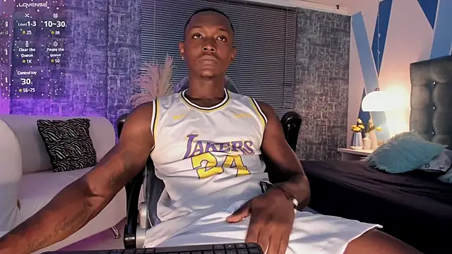 DannSmmith online show from 12-31-24, 06:27