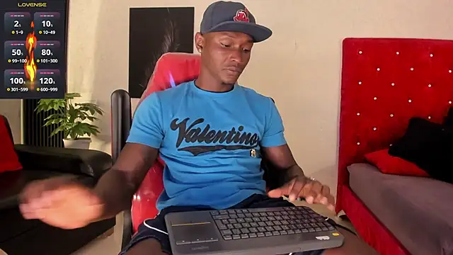 DannSmmith online show from 02-01-25, 12:37