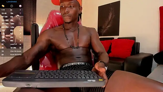 DannSmmith online show from 03-13-25, 06:45