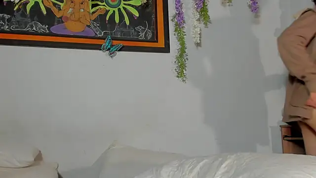 Snapshot of Cherry_boy_18 chatting on 03-12-25, 05:13 Cherry boy 18 online show from 03-12-25, 05:13