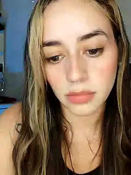 Natalia Suarez online show from 12-30-24, 12:43