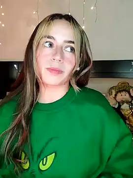 Natalia Suarez online show from 12-31-24, 03:55