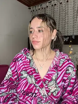 Natalia Suarez online show from 03-07-25, 10:02