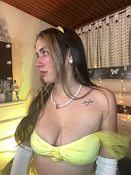 Natalia Suarez online show from 03-09-25, 03:54