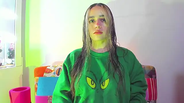 Natalia Suarez online show from 09-11-25, 01:06