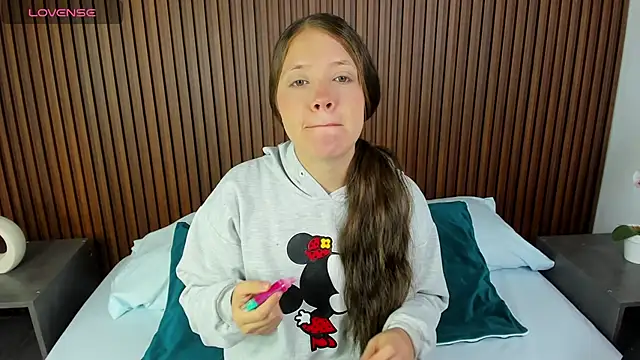 nataly rodri online show from 03-01-25, 12:01