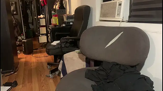 Snapshot of leanjamesdean chatting on 12-05-24, 05:15 leanjamesdean online show from 12-05-24, 05:15