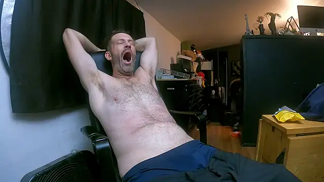 Snapshot of leanjamesdean chatting on 09-27-25, 04:17 leanjamesdean online show from 09-27-25, 04:17