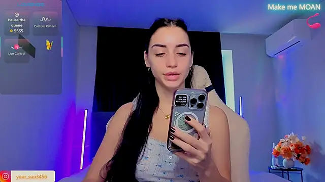 Snapshot of Kemi__Jordan chatting on 11-07-25, 10:37 Kemi Jordan online show from 11-07-25, 10:37