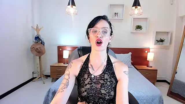 Kristen Garner online show from 01-16-25, 12:02