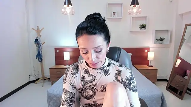 Kristen Garner online show from 01-31-25, 11:24