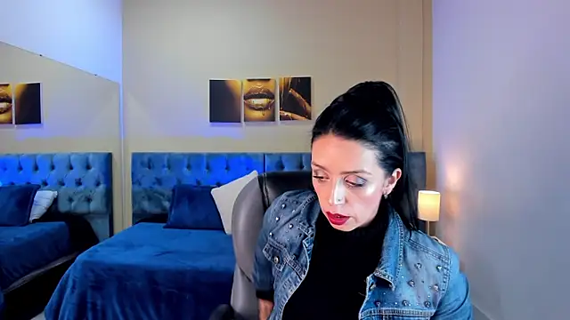 Kristen Garner online show from 03-10-25, 08:23