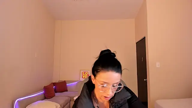 Kristen Garner online show from 07-24-26, 07:45