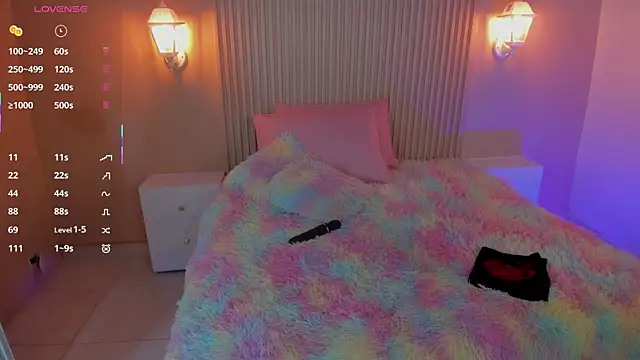 EmilyEvans7 online show from 10-09-25, 06:17