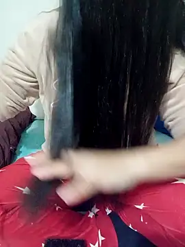 Snapshot of lolo890 chatting on 11-29-25, 09:18 lolo890 online show from 11-29-25, 09:18