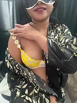 Amelia singh online show from 10-17-25, 08:06