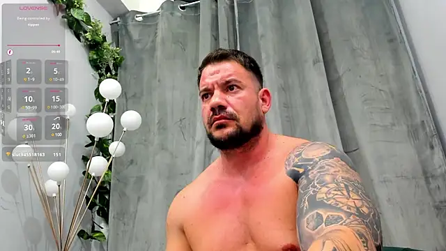 musclemonster31 online show from 02-15-25, 04:36