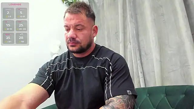 musclemonster31 online show from 02-24-25, 05:43