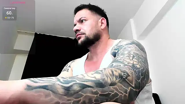 musclemonster31 online show from 02-25-26, 04:22