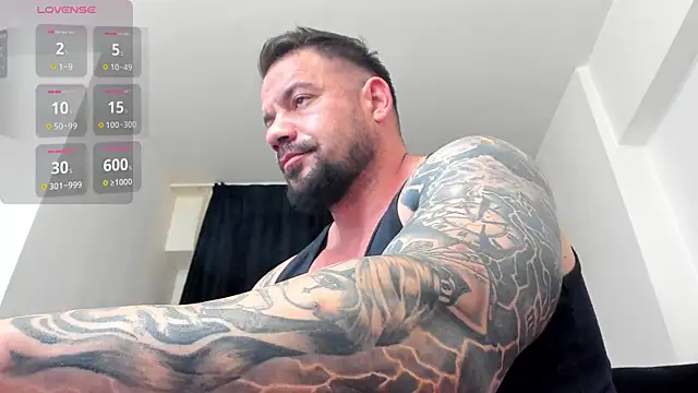 musclemonster31 online show from 06-07-26, 08:56