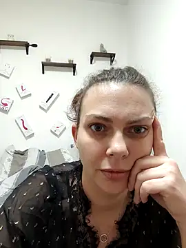 Snapshot of LEAsquirt91 chatting on 12-08-24, 12:30 LEAsquirt91 online show from 12-08-24, 12:30