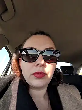 Snapshot of LEAsquirt91 chatting on 03-04-25, 02:32 LEAsquirt91 online show from 03-04-25, 02:32