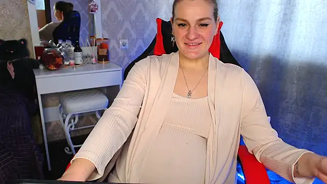 Snapshot of EndlessLustX chatting on 02-21-25, 04:51 EndlessLustX online show from 02-21-25, 04:51