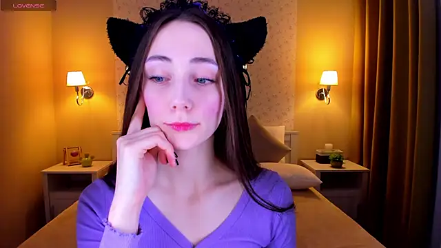 Lexi Split online show from 12-30-24, 01:15