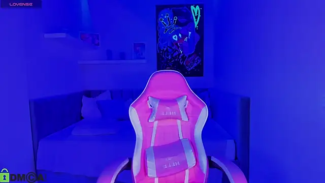 Snapshot of Lexi_Split chatting on 11-29-25, 01:30 Lexi Split online show from 11-29-25, 01:30