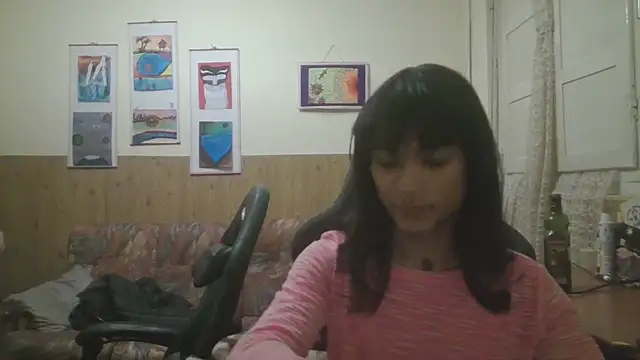 Snapshot of calliemaggotbone chatting on 11-12-25, 05:13 calliemaggotbone online show from 11-12-25, 05:13