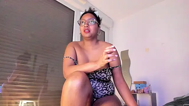 lissajoness online show from 02-02-26, 11:09