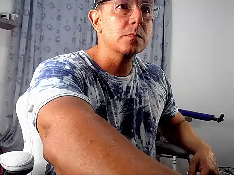 Snapshot of pedropicapi chatting on 09-17-25, 03:08 pedropicapi online show from 09-17-25, 03:08