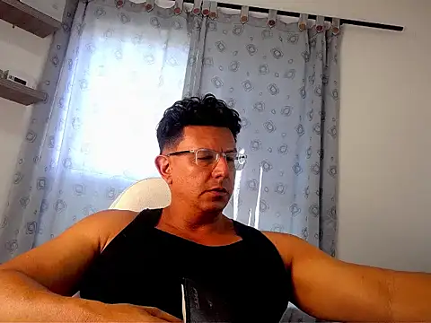 Snapshot of pedropicapi chatting on 11-30-25, 07:18 pedropicapi online show from 11-30-25, 07:18