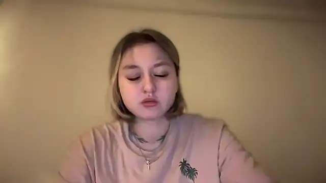 Snapshot of Isabel-Bailey chatting on 11-30-25, 09:08 Isabel-Bailey online show from 11-30-25, 09:08