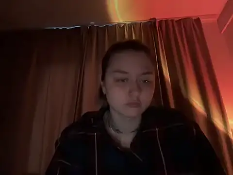 Snapshot of Isabel-Bailey chatting on 05-20-26, 09:10 Isabel-Bailey online show from 05-20-26, 09:10