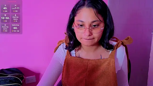 Snapshot of Cuteprincess21 chatting on 10-07-25, 11:57 Cuteprincess21 online show from 10-07-25, 11:57