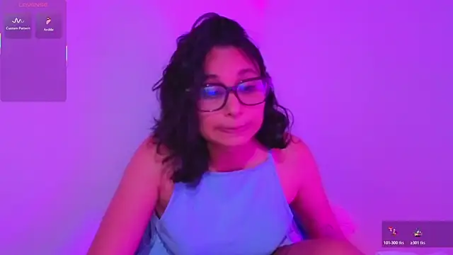 Snapshot of Cuteprincess21 chatting on 10-23-25, 11:46 Cuteprincess21 online show from 10-23-25, 11:46