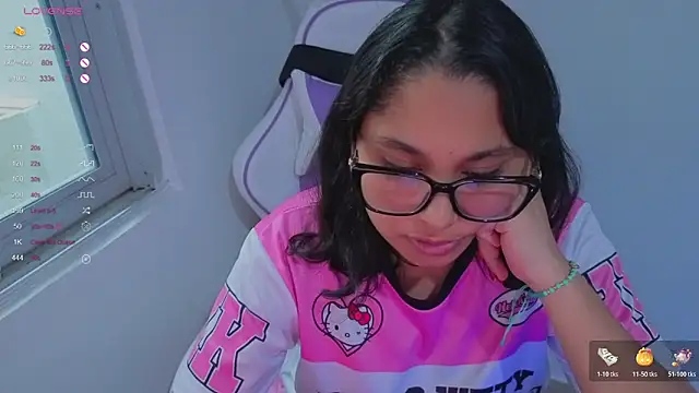 Snapshot of Cuteprincess21 chatting on 11-08-25, 09:35 Cuteprincess21 online show from 11-08-25, 09:35