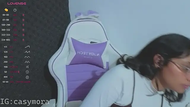 Snapshot of Cuteprincess21 chatting on 01-14-26, 01:55 Cuteprincess21 online show from 01-14-26, 01:55