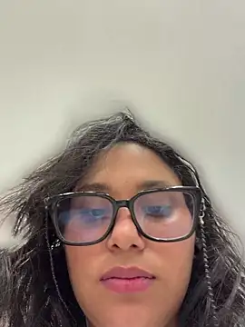 Cuteprincess21 online show from 04-26-26, 09:34