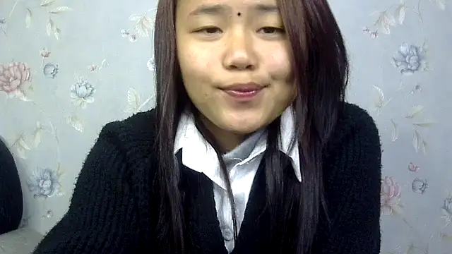 Snapshot of cute_sapna chatting on 12-13-24, 01:33 cute sapna online show from 12-13-24, 01:33