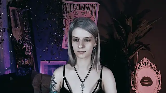 Noah ElmerX online show from 12-14-25, 03:06