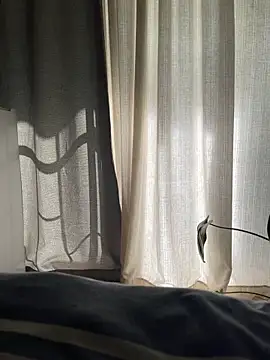 Snapshot of YesTheSexiest chatting on 03-08-25, 01:03 YesTheSexiest online show from 03-08-25, 01:03