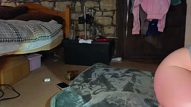 Bellazeebub online show from 01-08-26, 11:01