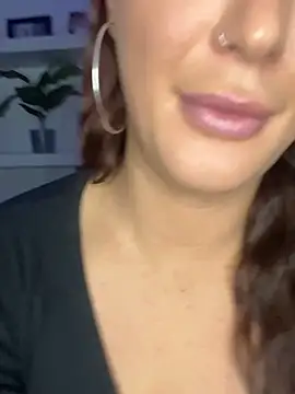 Snapshot of MissyLeeX chatting on 03-07-25, 06:43 MissyLeeX online show from 03-07-25, 06:43