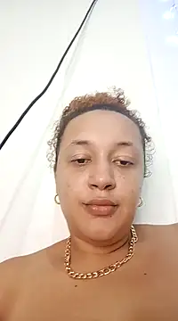 Snapshot of Miss-boobs chatting on 12-12-24, 11:25 Miss-boobs online show from 12-12-24, 11:25