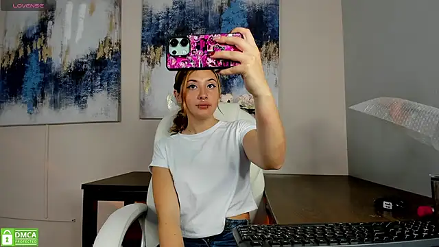 Snapshot of chubby_vanniie_ chatting on 01-14-25, 07:21 chubby vanniie  online show from 01-14-25, 07:21