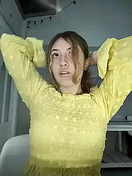 Snapshot of chubby_vanniie_ chatting on 01-18-25, 10:28 chubby vanniie  online show from 01-18-25, 10:28