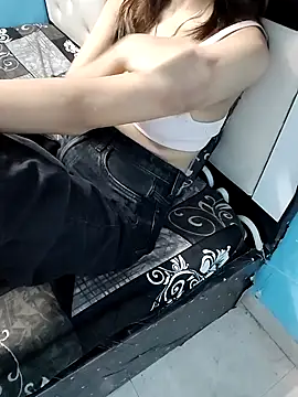 Karina jaan online show from 01-20-25, 09:22